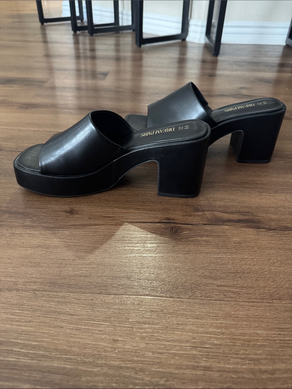 Dream Pairs Slip On Chunky Platform Slide Sandals. Size 8.5 - Picture 4 of 8